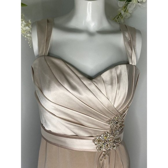Montage Mon Cheri Size 6 Fits 2 Champagne Gown Embellished Beaded Dress 2 Piece - Picture 4 of 16